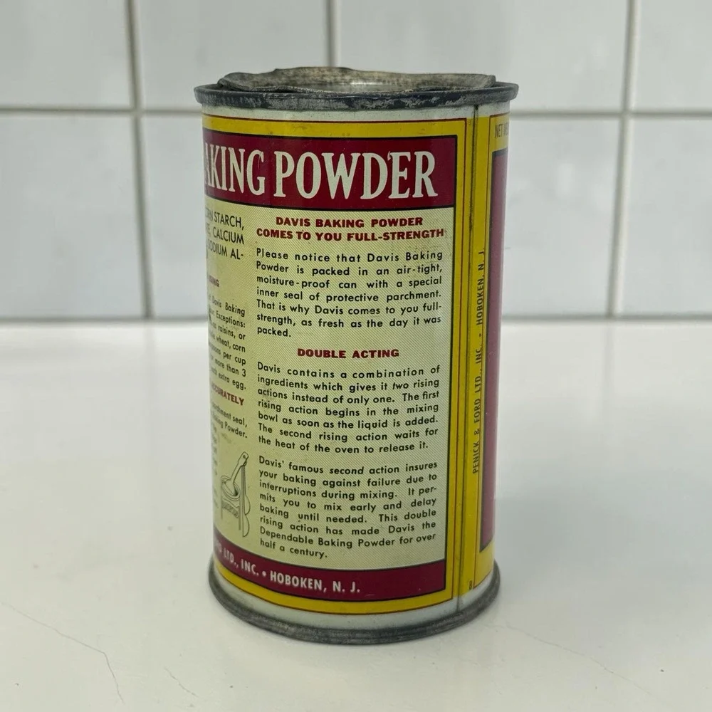 VTG 1950s Davis OK Baking Powder 8 Oz Full Tin Penick Ford Hoboken NJ Advertisin